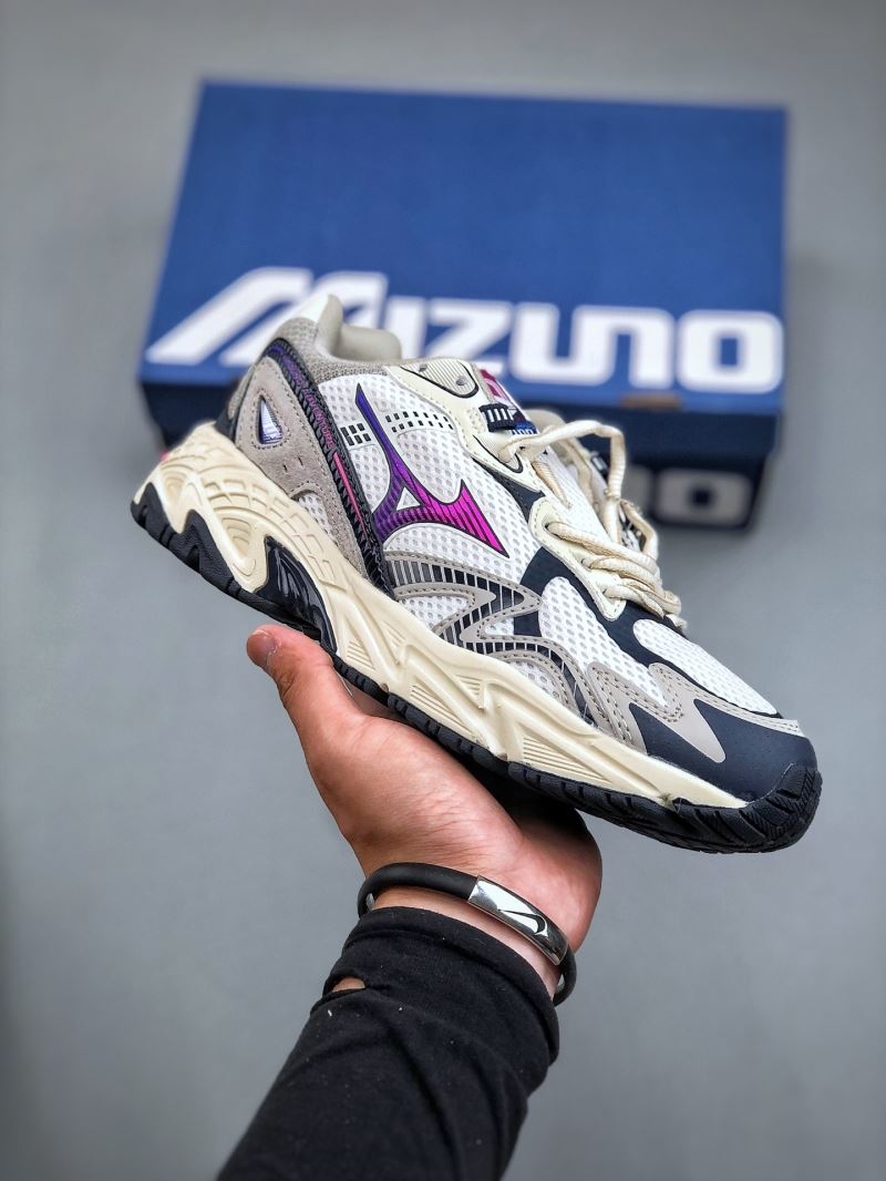 Mizuno Shoes